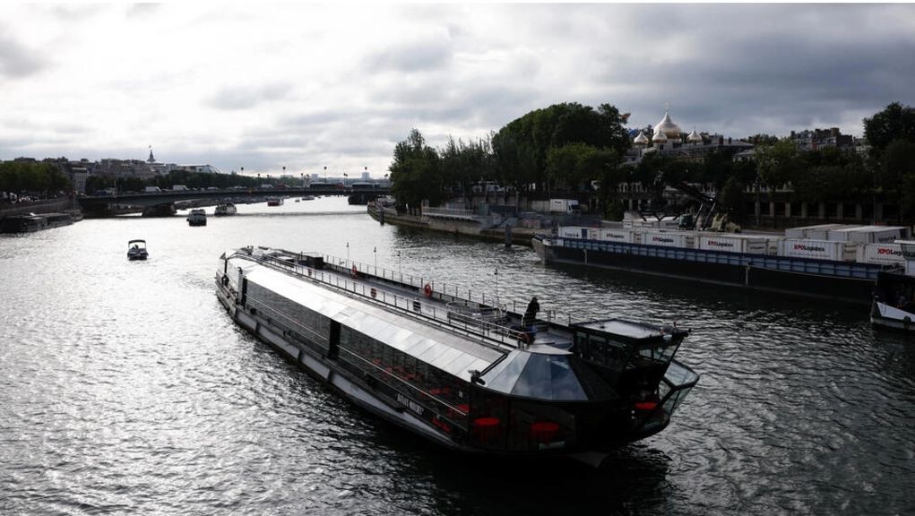 Παρίσι 2024: Η συγκινητική αφιέρωση της FIBA στον Αντετοκούνμπο – Πώς θα παρελάσουν με βάρκες στον Σηκουάνα οι 200 αποστολές