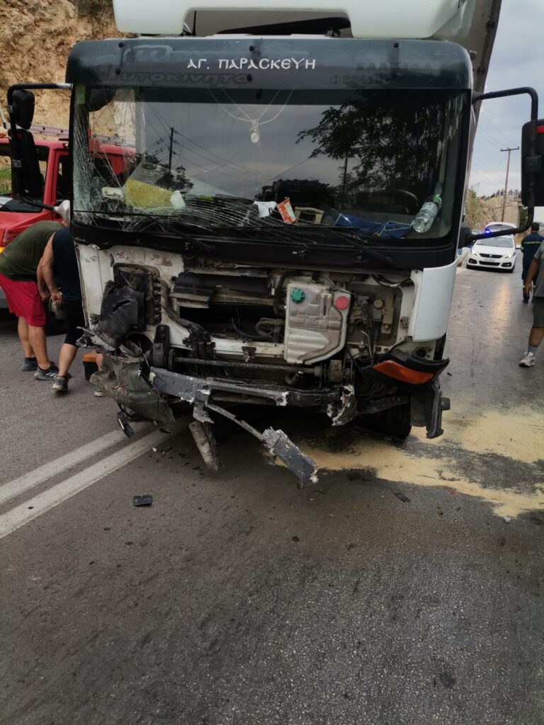 Τραγωδία στην Εύβοια: Δύο νεκροί και δύο τραυματίες σε τροχαίο