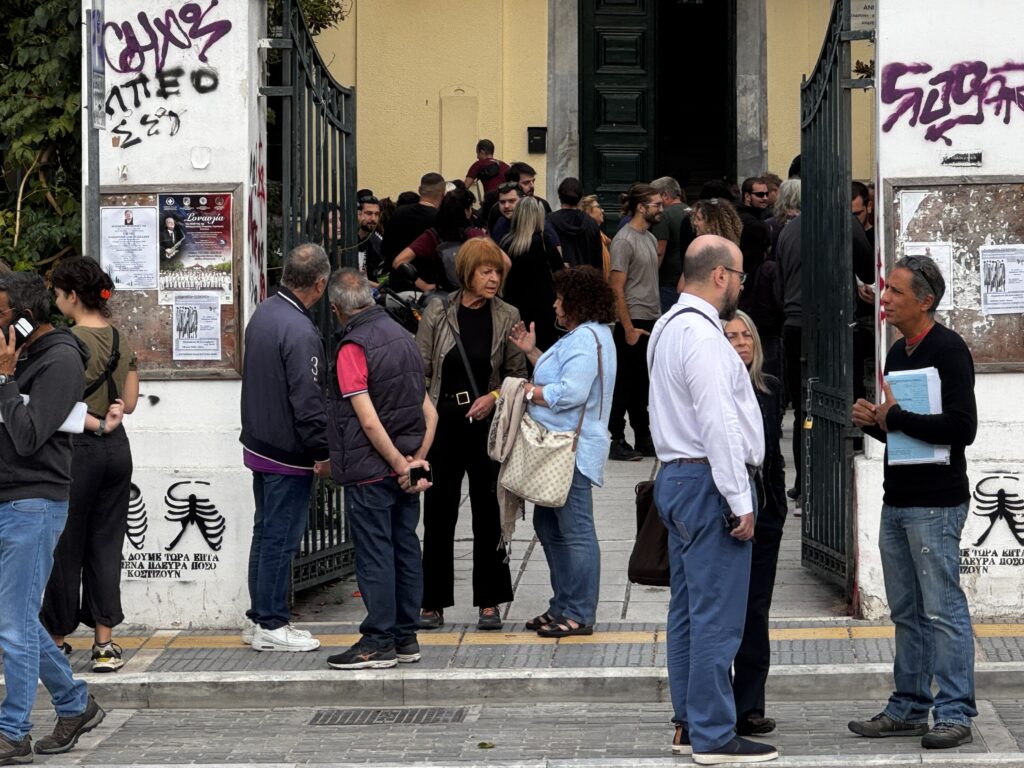 Βόλος: Αναβολή δίκης τριών αστυνομικών για τον θάνατο του Β. Μάγγου